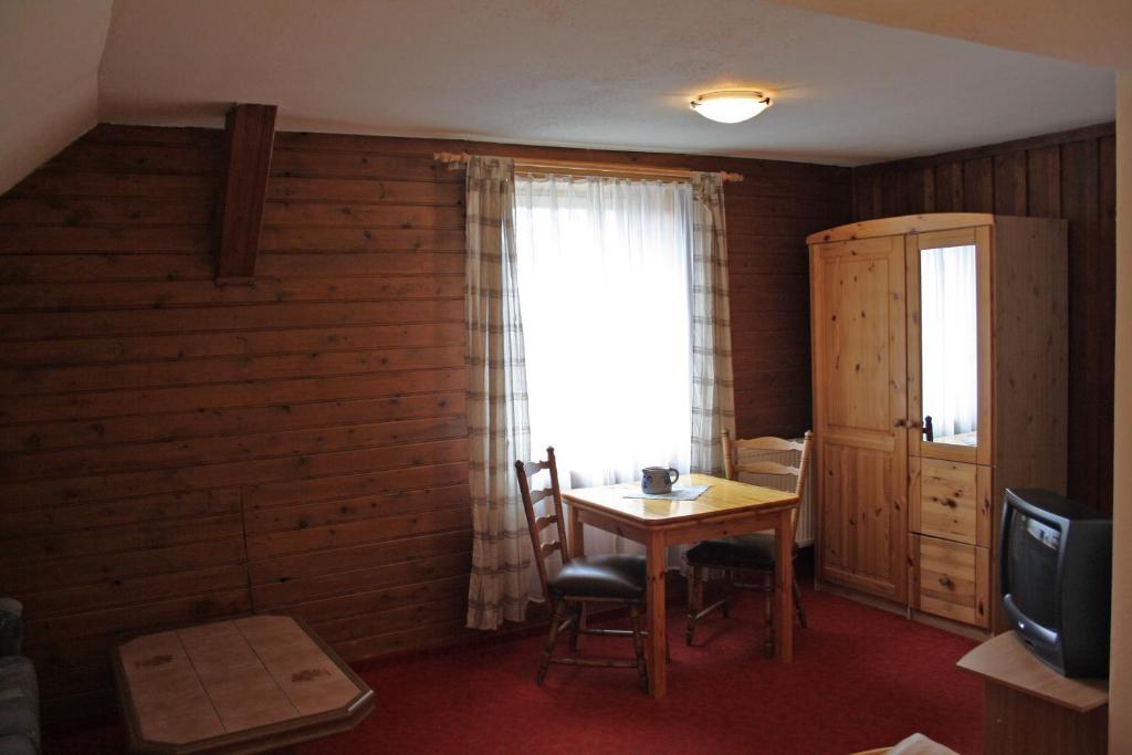 Hotel Braeustueberl
